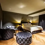 Dam Boutique & Restaurant Hotel 4*