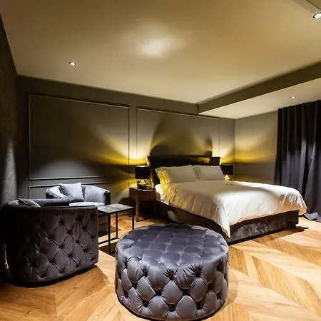 Dam Boutique & Restaurant 酒店 4*