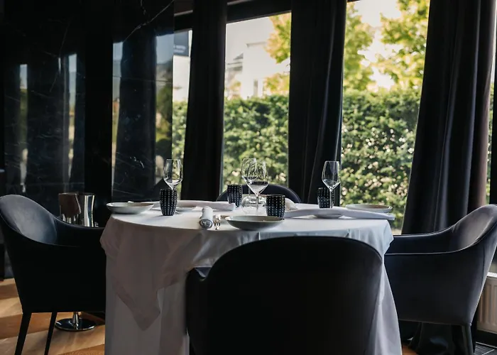 Dam Boutique & Restaurant 4*