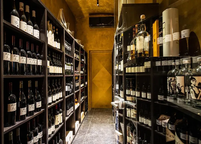 Dam Boutique & Restaurant Hotell 4*